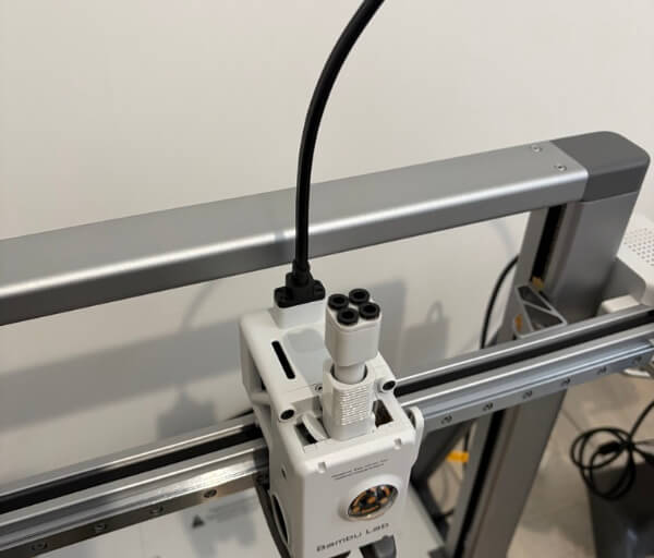 3A2E4456 CDC5 4904 A183 955EA06F8362 1 105 c Bambu Lab A2L Review: Large-Format 3D Printing Made More Accessible