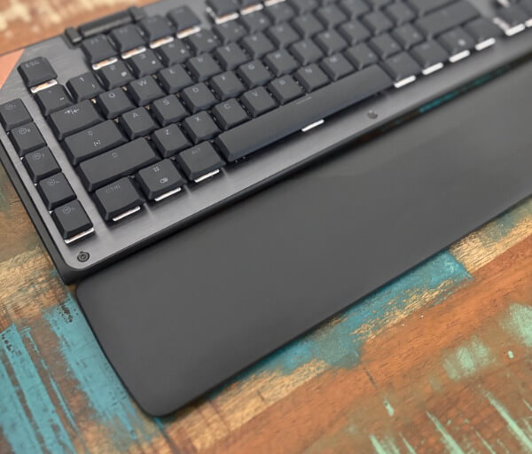 Turtle Beach Command Series KB5 Review: A Mechanical Keyboard Built for Total Control 10 6665187A BA26 4BF7 A4DB BAE4FCDB16D6 1 105 c Turtle Beach Command Series KB5 Review: A Mechanical Keyboard Built for Total Control