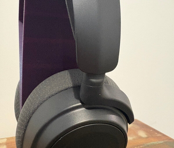 C3BCC50F 95B9 425E B855 706B12906765 1 105 c SteelSeries Arctis Nova 7 Wireless Gen 2 Review: Wireless Freedom Across Every Platform