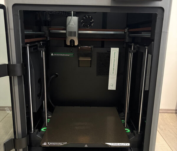 CB61B940 ED3B 4D26 8BFA A827577ED90E 1 105 c Creality K2 Combo Review: Bringing Multi-Colour 3D Printing into Education