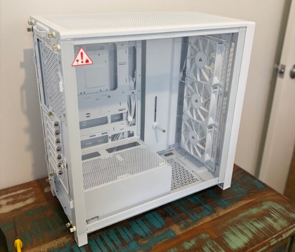 FB64D864 C555 40EA A1A6 7309FDFFF9A0 1 105 c Corsair FRAME 4000X RS Review: A Modular Mid-Tower Built for Customisation