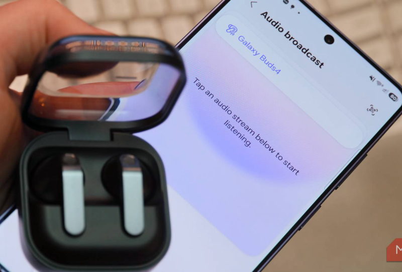 Wireless earbuds and headphones representing the switch to Bluetooth LE Audio