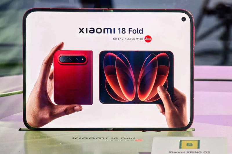 Xiaomi 18 Fold smartphone showing the Arm Mali G2-Ultra NX graphics chip powering its display
