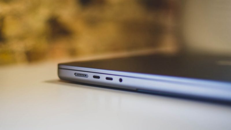 Why Dual USB-C Ports Are a Laptop Feature Worth Chasing 2 Laptop showing dual USB-C ports on its side panel