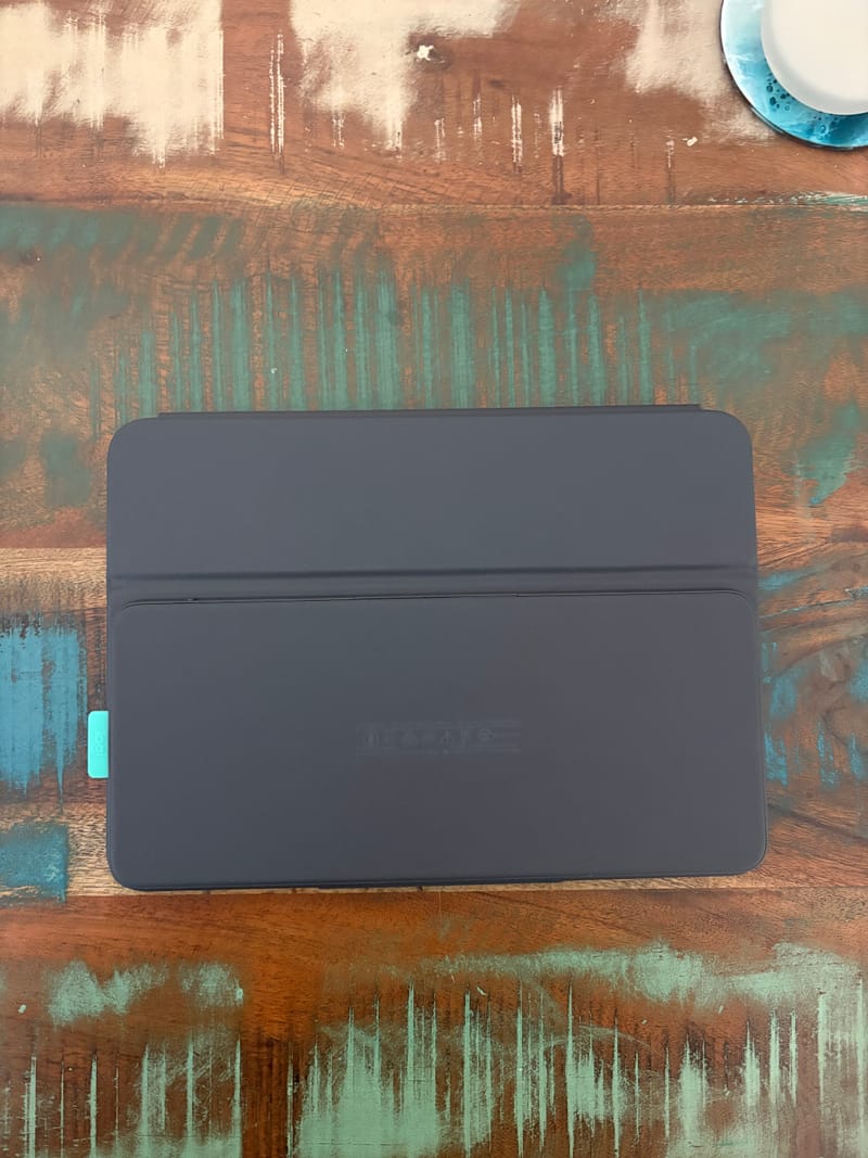 Logitech Flip Folio Review: A Detachable Keyboard That Just Works 1 Logitech Flip Folio