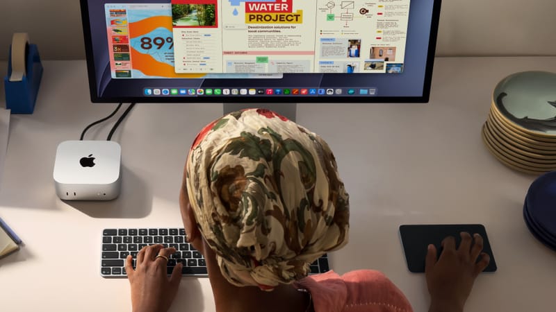 Enthusiast Turns Apple Mac Mini Into a 3D-Printed Handheld PC 1 3D-printed Mac Mini handheld PC with touchscreen, keyboard and carry handles