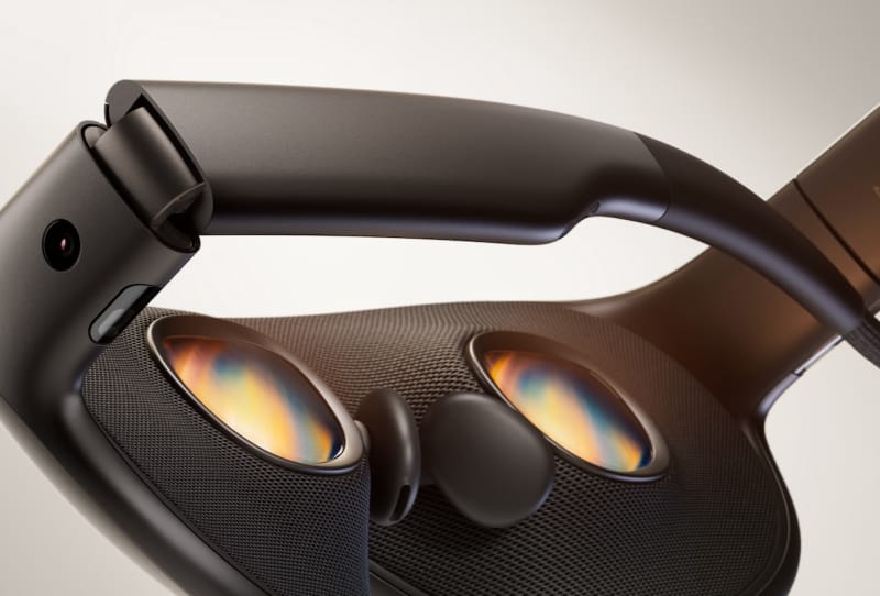 Homepage 2026 2 Meta VR glasses shown as a thin, lightweight headset without hand controllers