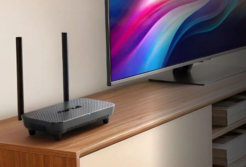 Homepage 2026 28 Nyrius Phoenix Home wireless HDMI transmitter and receiver used in a home theatre setup