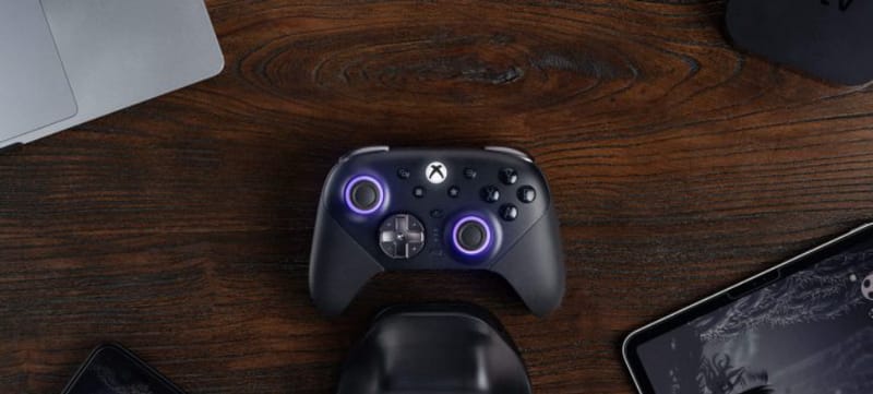8BitDo Ultimate 3E Controller Lands With Modular Parts 1 8BitDo Ultimate 3E controller shown with its modular ABXY buttons and charging dock