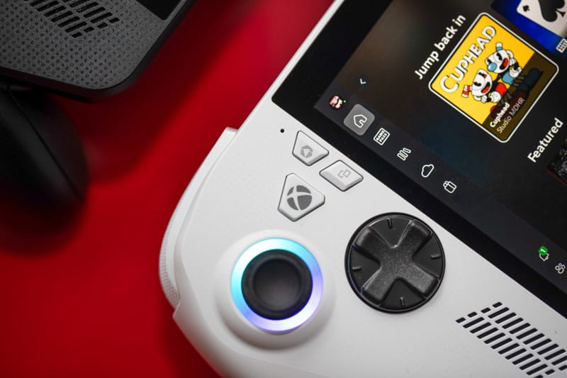 AMD FSR 4 for handhelds shown running on a handheld gaming PC display
