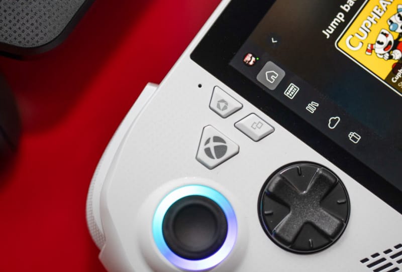 AMD FSR 4 for handhelds shown running on a handheld gaming PC display