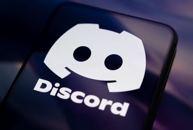 Discord app interface showing a public server, representing Discord messages on Google search indexing