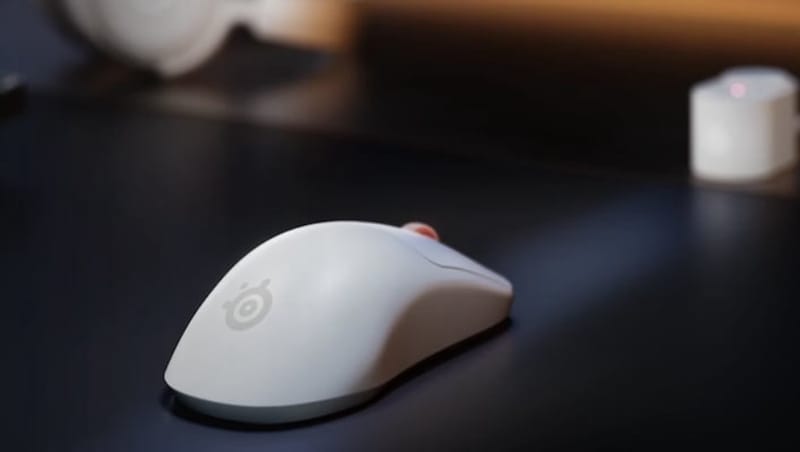 SteelSeries Rival Pro Mice Ditch Dongles For Ultra-Wideband 1 SteelSeries Rival Pro wireless gaming mouse shown alongside its Ultra-Wideband receiver